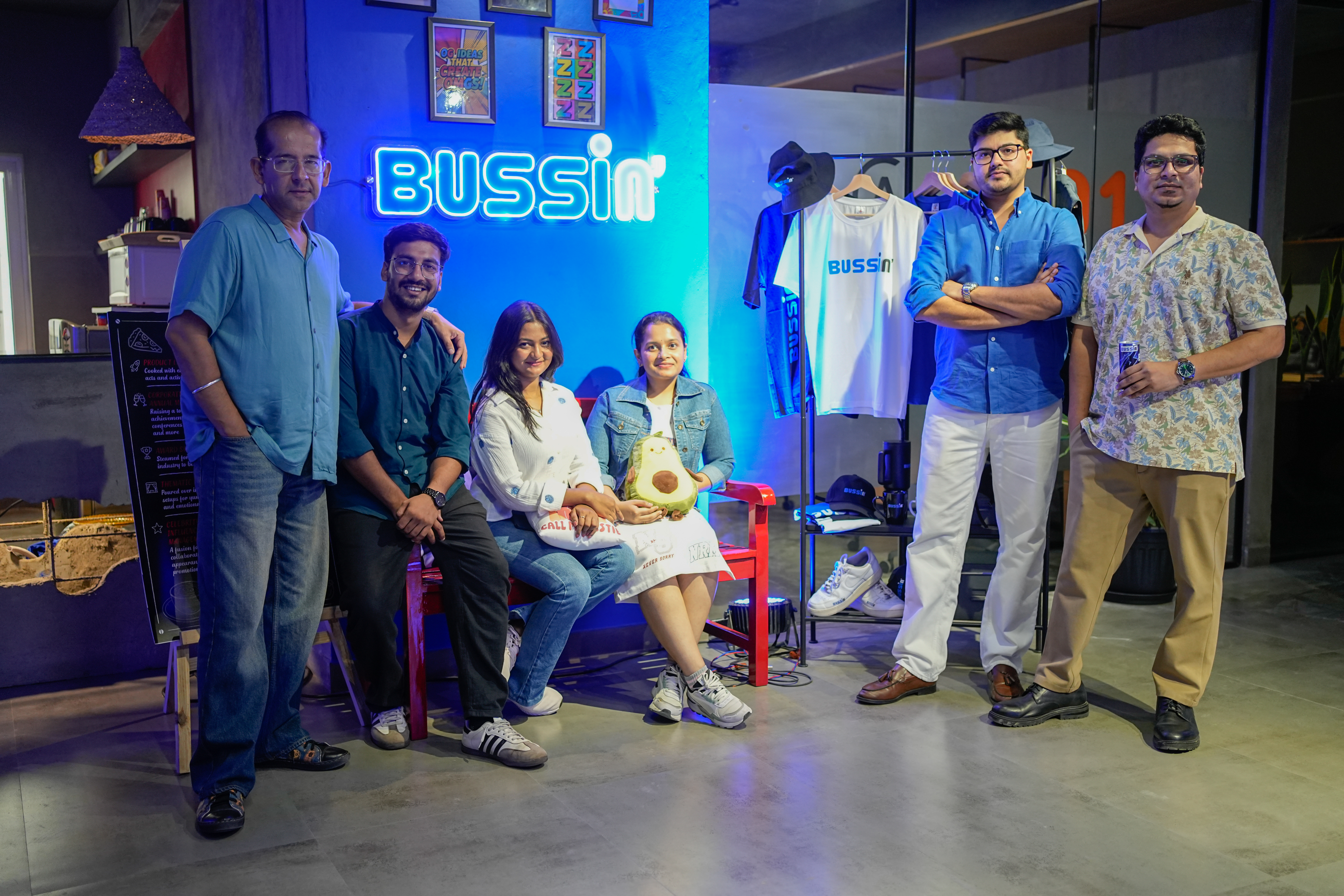 The Bussi'n crew